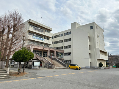 越谷市立栄進中学校