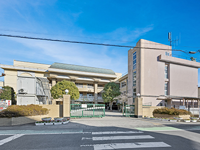 越谷市立越ケ谷小学校