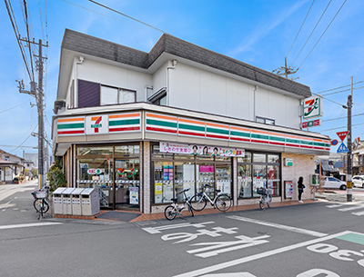 セブンイレブン 南越谷店