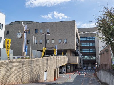 西東京市役所　田無庁舎