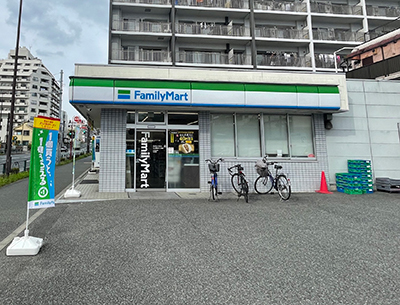 ファミリーマート立川錦町店
