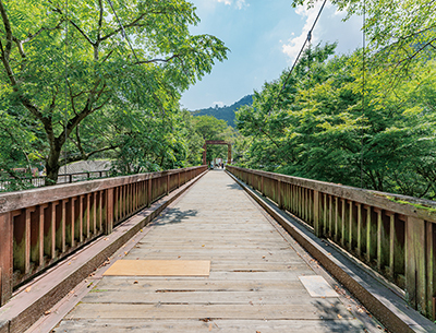 夕やけ小やけふれあいの里