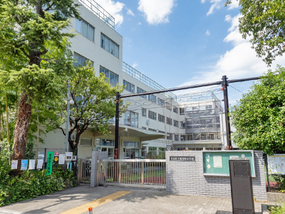文京区立駕籠町小学校