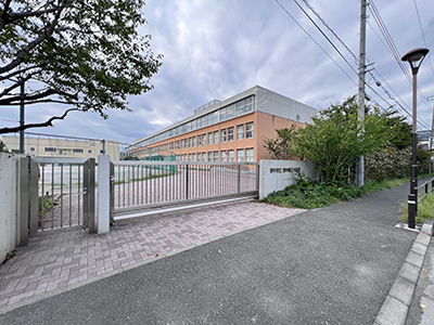 府中市立第三中学校