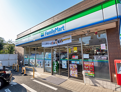 ファミリーマート練馬東大泉四丁目店