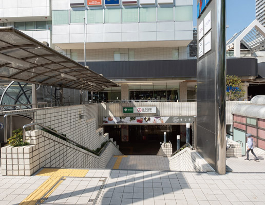 都営大江戸線「光が丘」駅