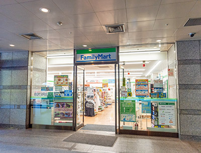 ファミリーマート 御殿山トラストタワー店