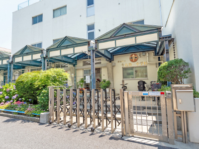 新宿区立牛込第一中学校