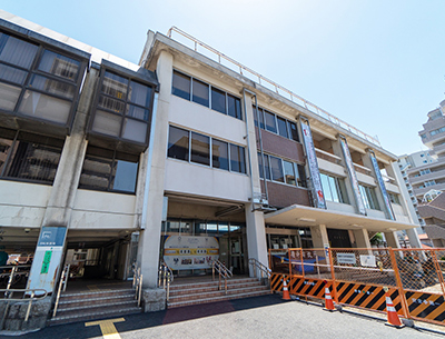 府中市役所