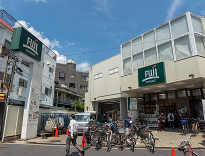 FUJI用賀店