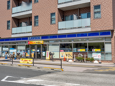 ローソン飛田給駅南口店