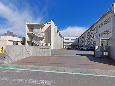 甲府市立池田小学校