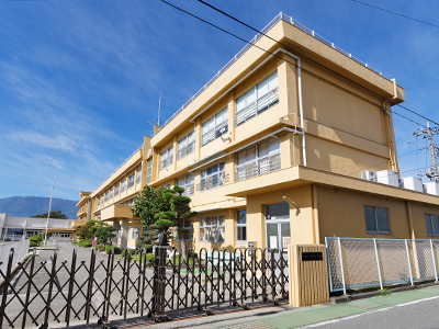 甲斐市立玉幡小学校