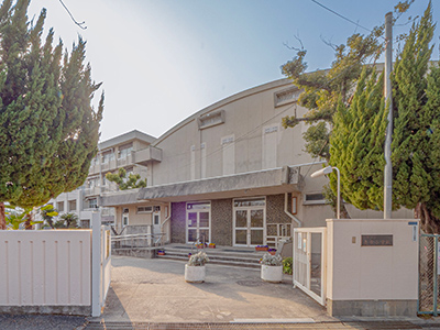 宝塚市立売布小学校
