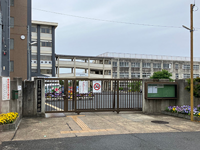 宇治市立西宇治中学校