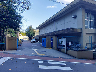 市立桃山東小学校