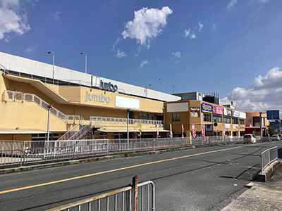 じゃんぼスクエア・近商ストア