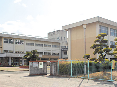 斑鳩町立斑鳩西小学校
