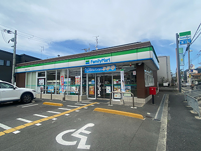 ファミリーマート高槻宮田町二丁目店