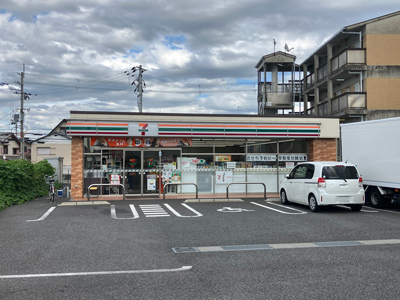 セブンイレブン草津南笠東店