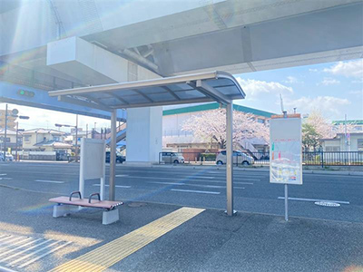 西鉄「野多目小学校前」バス停