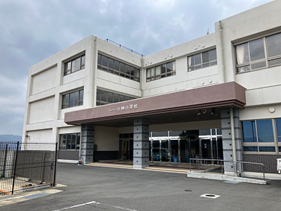長崎市立小榊小学校