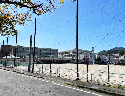 長崎市立東長崎中学校