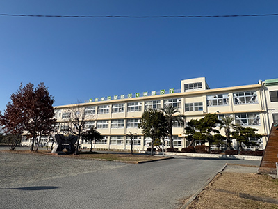 佐賀市立神野小学校