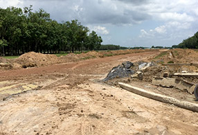④メイン道路から6.6ha側の敷地　※2018年6月現在造成中