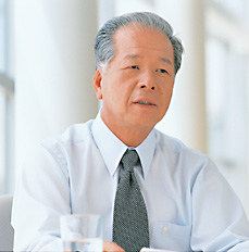 代表取締役社長 樋口武男