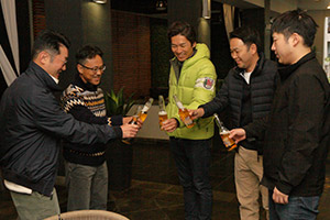 日本人駐在員とバーベキューで息抜き