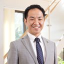 奈良支店　営業担当  高畑智弘