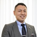 横浜北支店　住宅営業所　営業担当　遠藤勇己