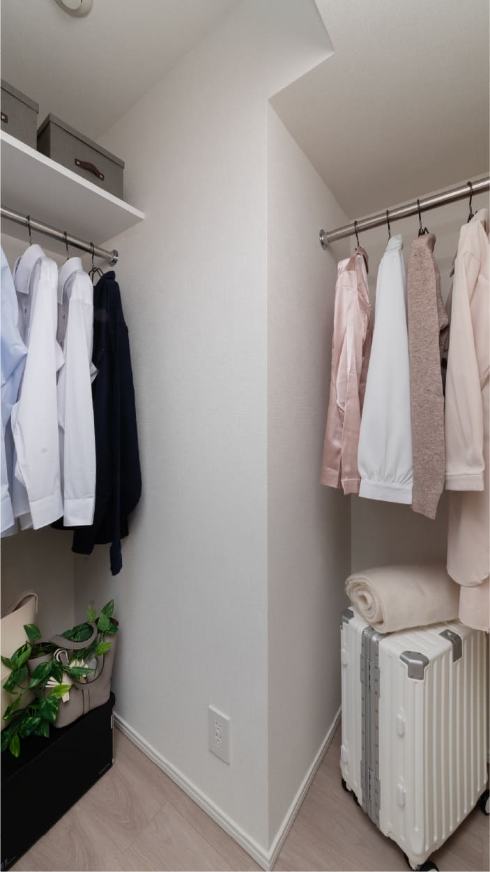 ウォークインクローゼット〈洋室（1）〉