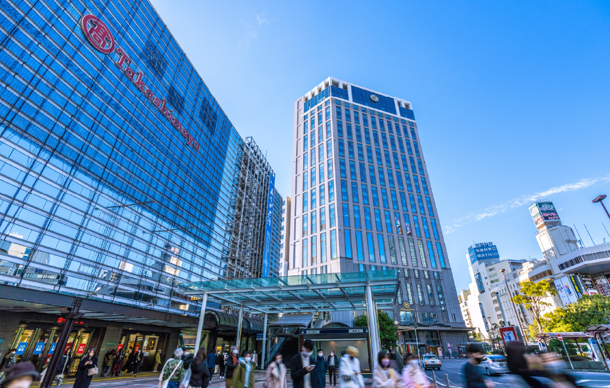 「横浜」駅