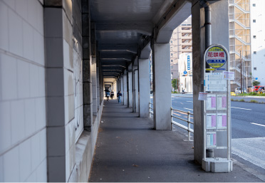 雨天時のJR「桜木町」駅までの徒歩ルート02