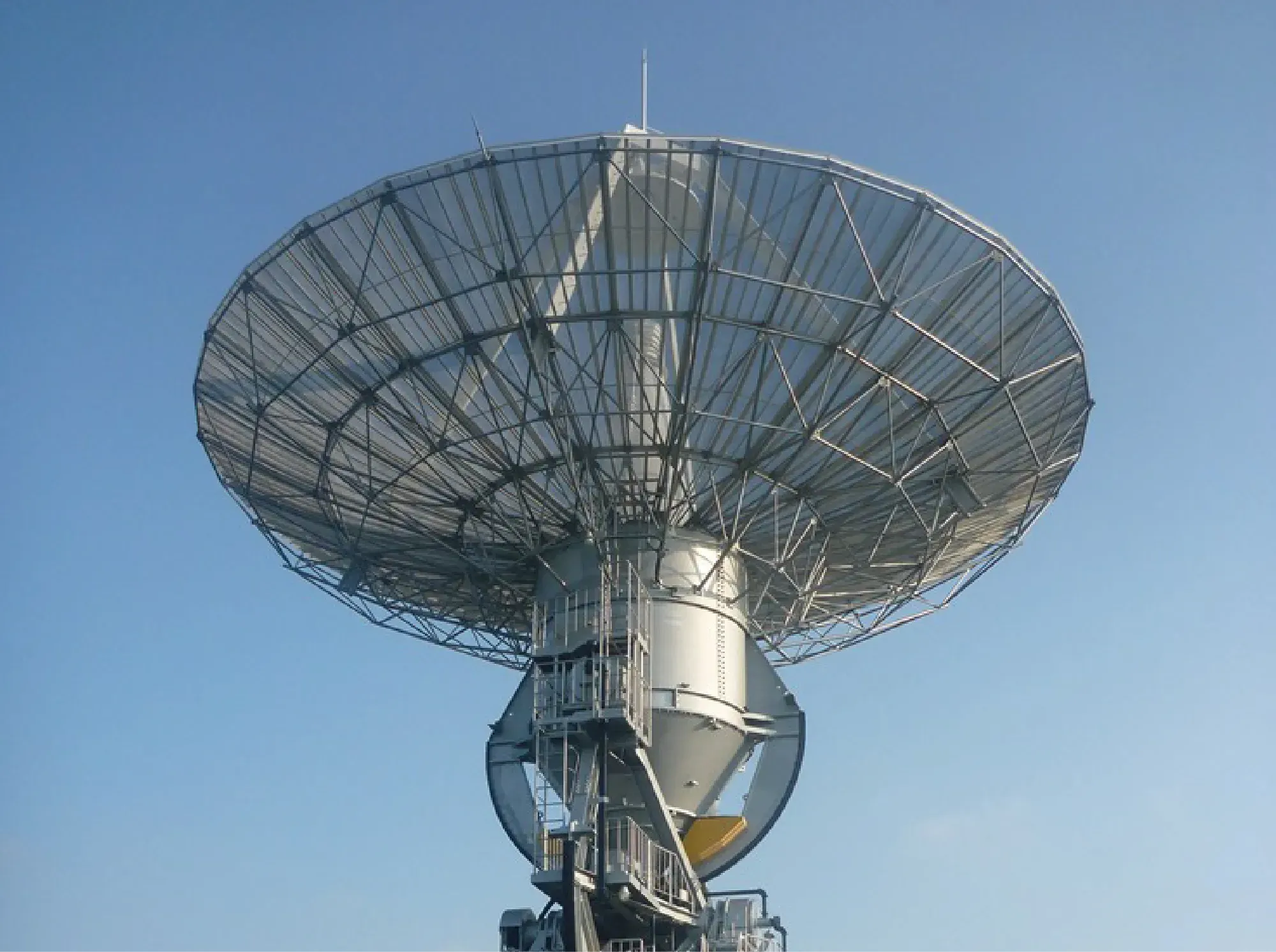 宇宙航空研究開発機構（JAXA） 沖縄宇宙通信所（約15.5km） © JAXA