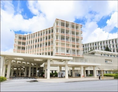 沖縄県立南部医療センター・こども医療センター
