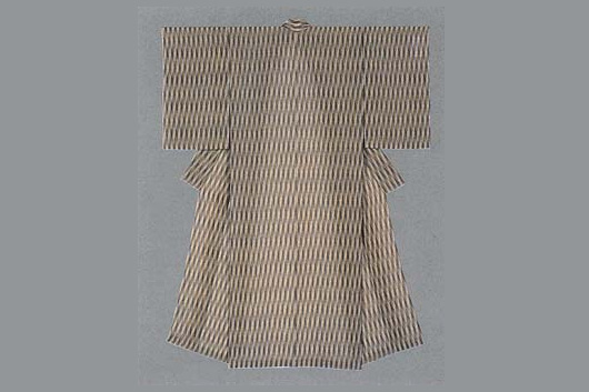 土屋順紀「鮎の瀬」第43回日本伝統工芸展 日本工芸会総裁賞（1996年） 写真提供:日本工芸会