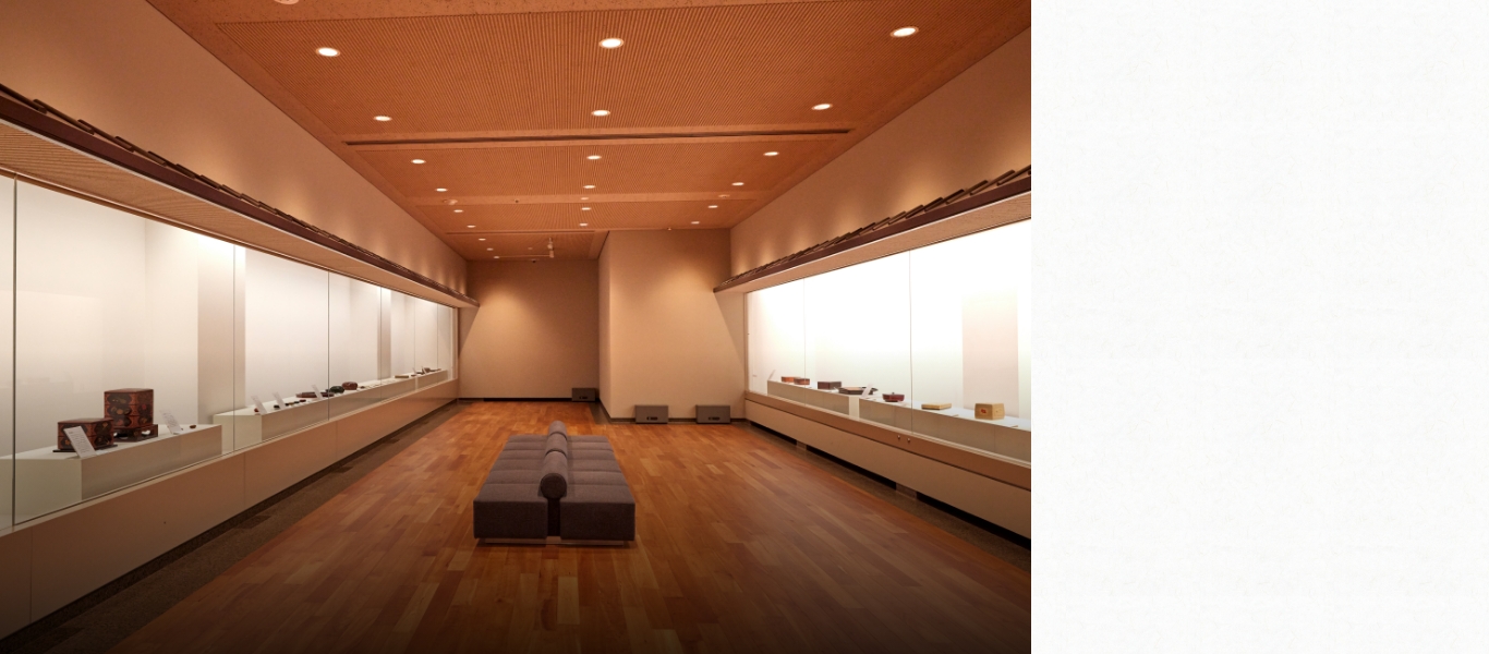 香川の工芸（漆芸・金工）をコレクションしている高松市美術館。
              讃岐漆芸の名品を積極的に紹介している。
