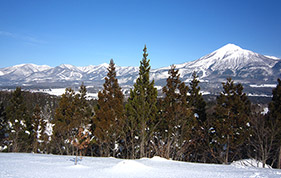 冬の磐梯山