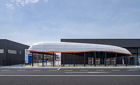 万博バス停建築プロジェクト西ゲート北ターミナル（通称：OPPU）