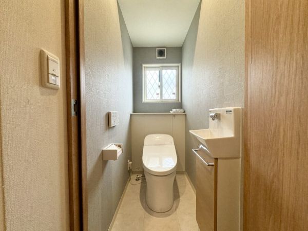 トイレ  写真撮影日：2024-05-30