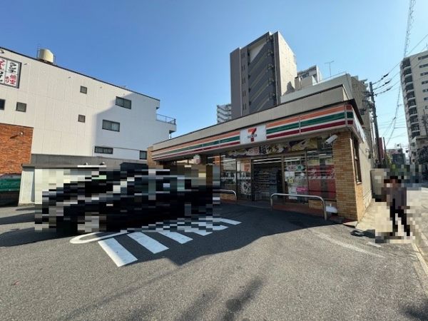 セブンイレブン名古屋金山四丁目店 240m 写真撮影日：2023-11-17 