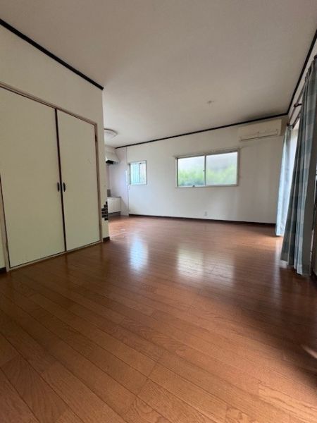 リビング  写真撮影日：2024-05-16