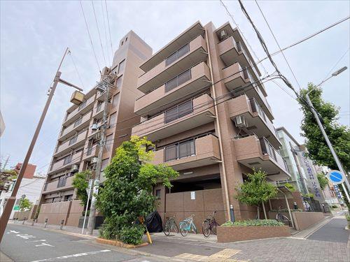 外観（北東側から／２０２４年６月撮影　）