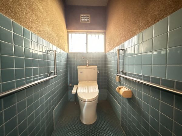 その他設備 トイレ  写真撮影日：2024-09-06