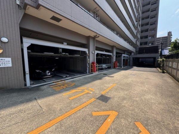 駐車場(共用設備)  写真撮影日：2024-09-07