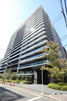 2020年12月築、長谷工コーポレーション施工マンション。総戸数354戸のビッグコミュニティです。