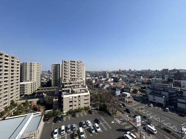 住戸からの眺望写真  写真撮影日：2025-03-23